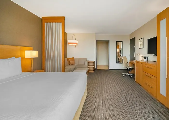 Hyatt Place Cabos