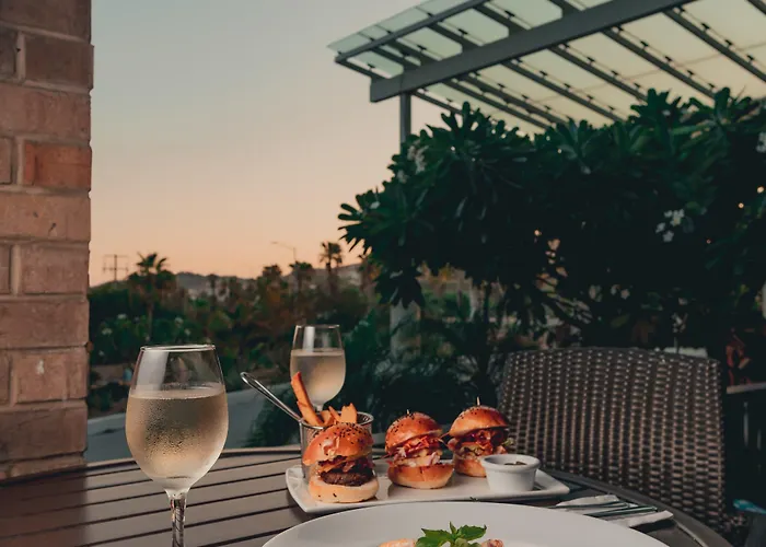 Hyatt Place Cabos Hotel