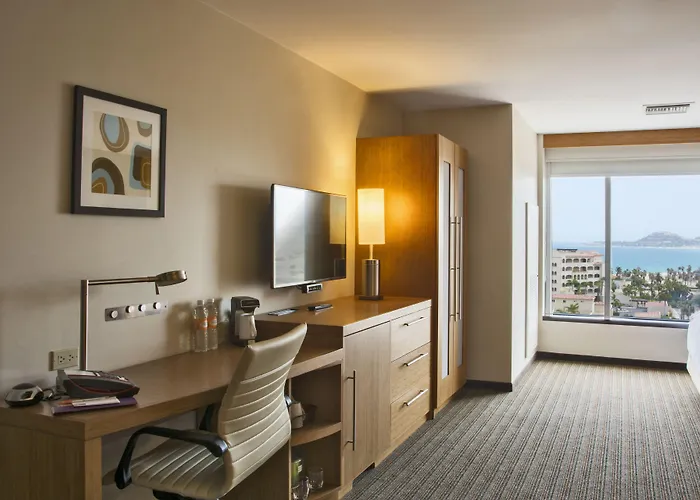 Hyatt Place Cabos Hotel 3*